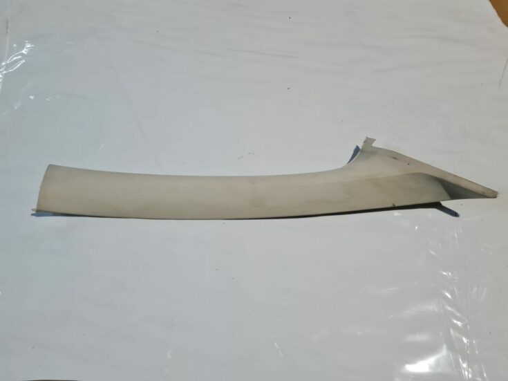 Priekšējas salona statnes apdare priekš CITROEN C4 2006-2