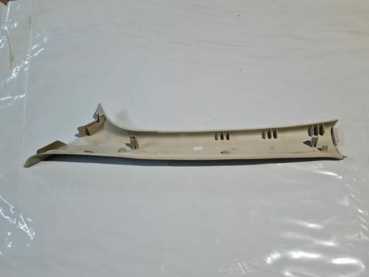 Priekšējas salona statnes apdare priekš CITROEN C4 2006-2