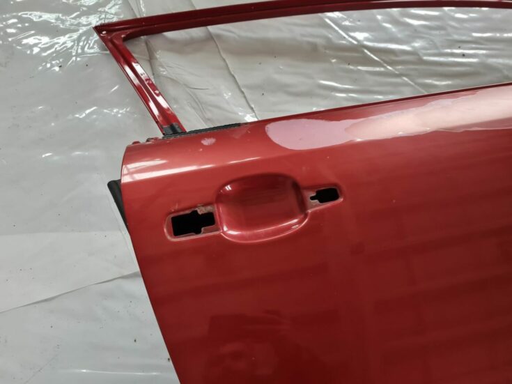 Priekšējās labās durvis priekš CITROEN C4 2006-2