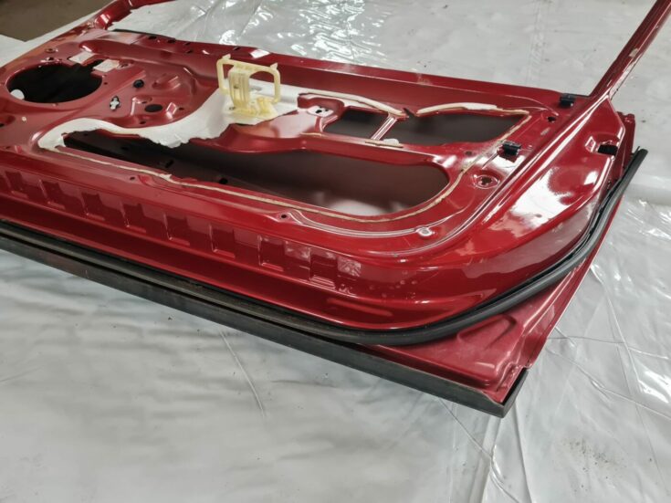 Priekšējās labās durvis priekš CITROEN C4 2006-2