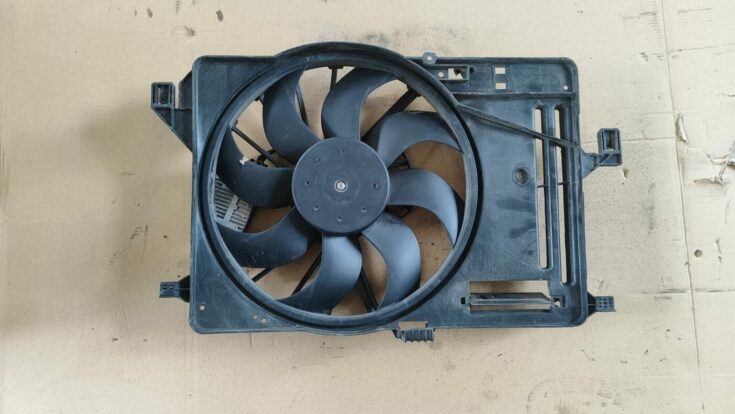 Dzesēšanas radiatora ventilators priekš FORD FOCUS 2016 UNIVERSAL