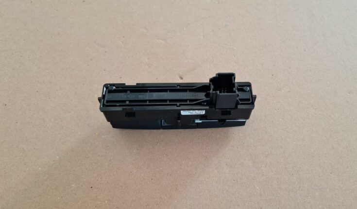 Mērinstrumentu paneļa pārslēgšanas pogas priekš OPEL ASTRA J 2013