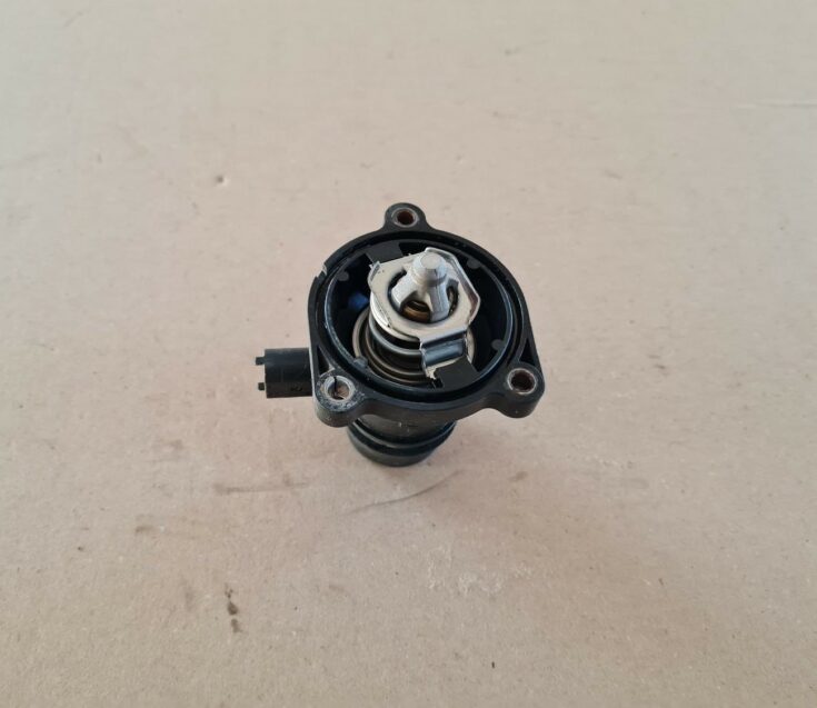 Termostata korpuss priekš OPEL ASTRA J 2013