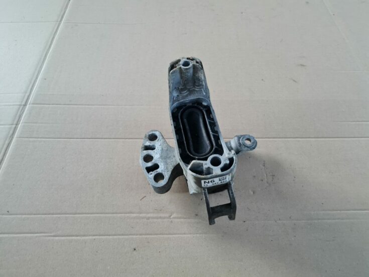 Dzinēja spilvens priekš OPEL ASTRA J 2013