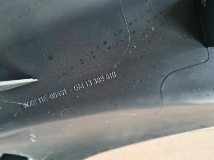 Bagažnieka nodalījuma statnes apdare priekš OPEL ASTRA J 2013
