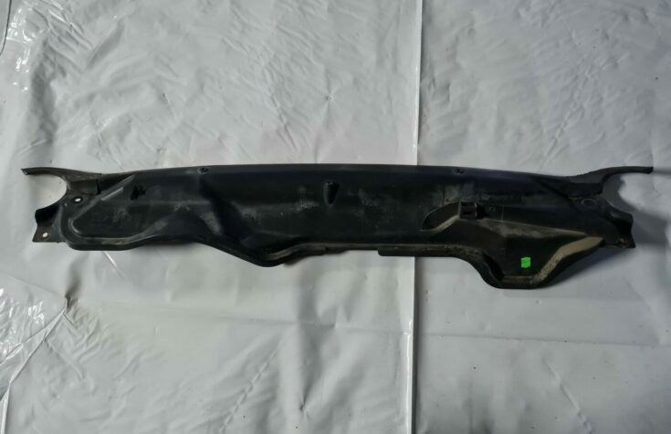 Vējstikla uzlika (deflektors) priekš OPEL ASTRA J 2013