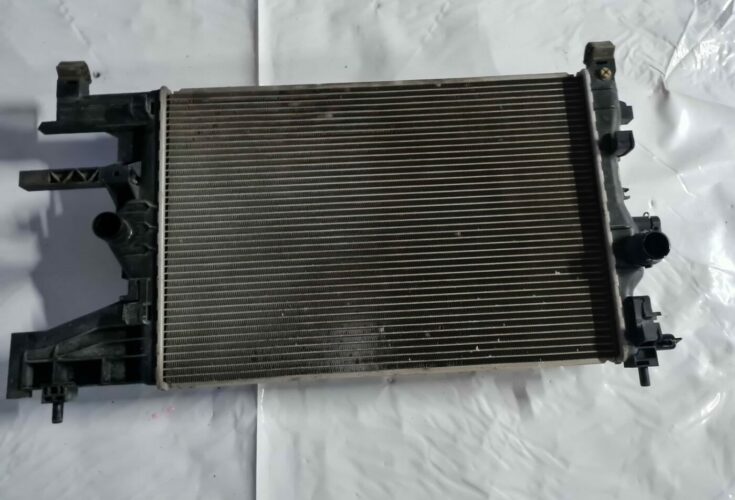 Dzesēšanas radiators priekš OPEL ASTRA J 2013