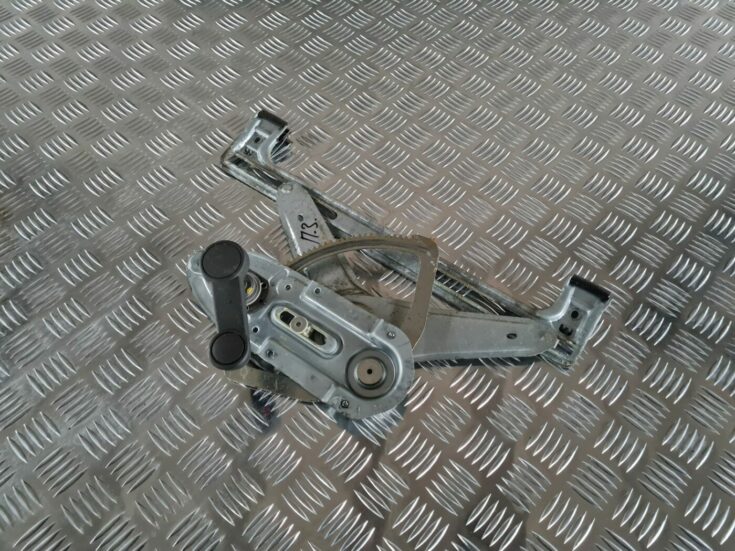 Stikla pacelšanas mehānisms aizmugurējais labais priekš FORD FOCUS C-MAX 2004