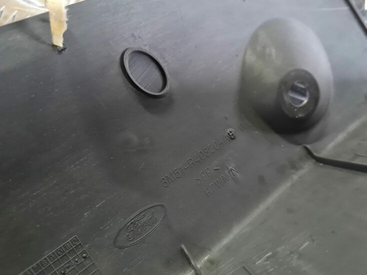 Bagažnieka nodalījuma sliekšņa uzlika priekš FORD FOCUS C-MAX 2004