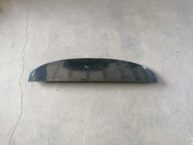 Bagāžnieka vāka spoileris priekš TOYOTA AVENSIS 2007