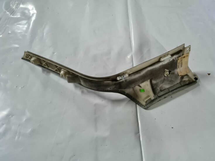 Bagažnieka nodalījuma statnes apdare priekš MERCEDES BENZ ML320 2006 SILVER