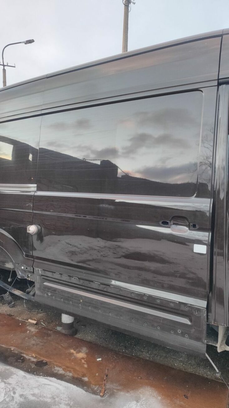 Sānu bīdāmās durvis priekš VW CRAFTER 2018