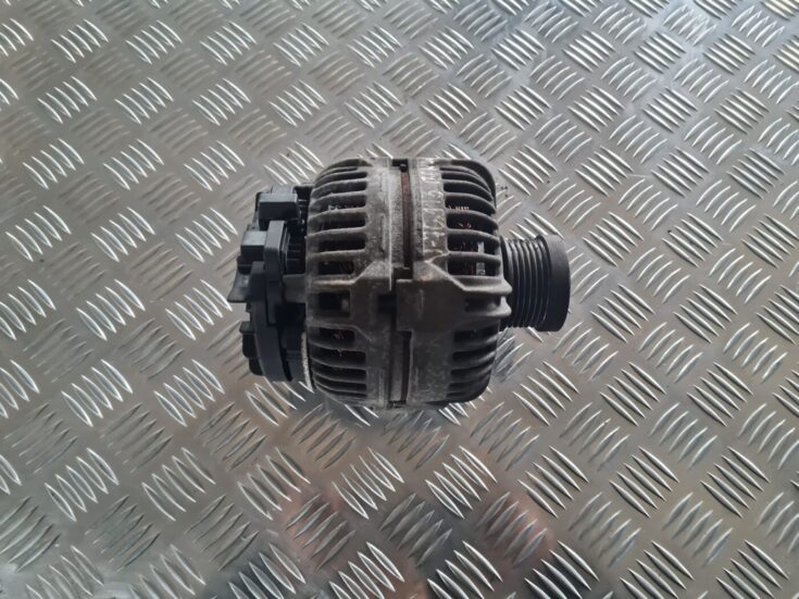 Ģenerators priekš VOLVO V70 2003 SILVER