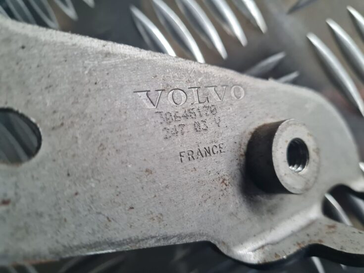 Stāvbremzes svira priekš VOLVO V70 2003 SILVER