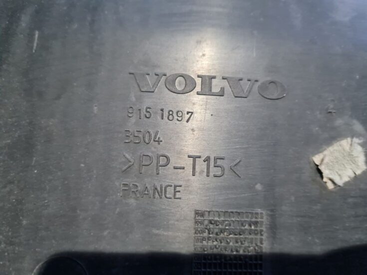 Ieplūdes gaisa deflektors/Difuzors priekš VOLVO V70 2003 SILVER