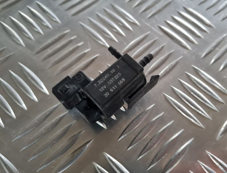 Solenoīda vakuuma vārsts priekš VOLVO V70 2003 SILVER