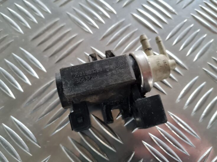 Solenoīda vakuuma vārsts priekš VOLVO V70 2003 SILVER