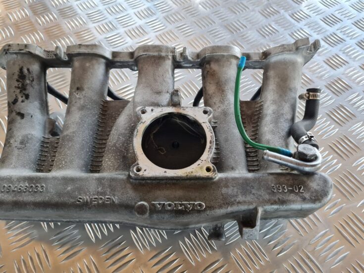 Ieplūdes kolektors priekš VOLVO S60 2008