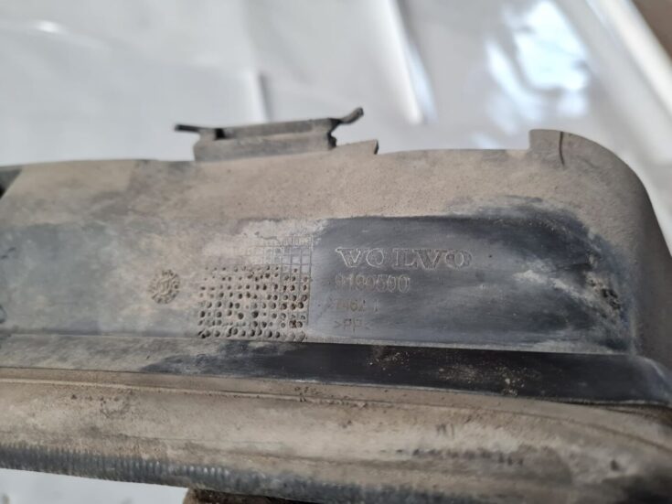 Ieplūdes gaisa deflektors/Difuzors priekš VOLVO S60 2008