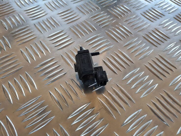 Solenoīda vakuuma vārsts priekš VOLVO V70 2006