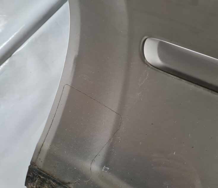 Aizmugurējās labās durvis priekš NISSAN X-TRAIL 2002