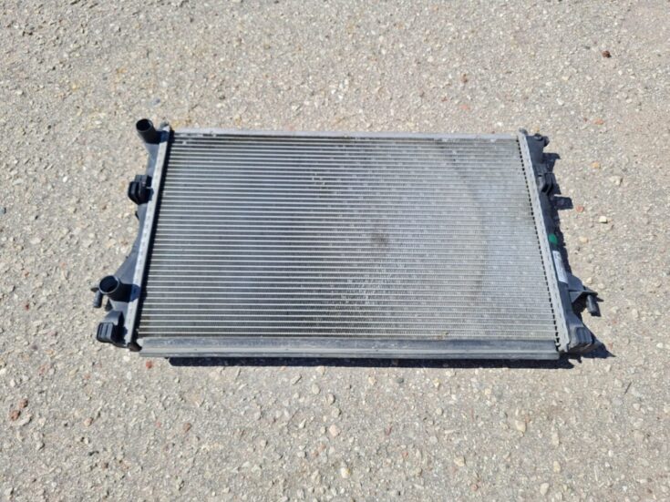 Dzesēšanas radiators priekš RENAULT ESPACE IV 2006