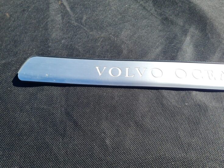 Sliekšņa priekšēja laba uzlika (salonā) priekš VOLVO V60 2012