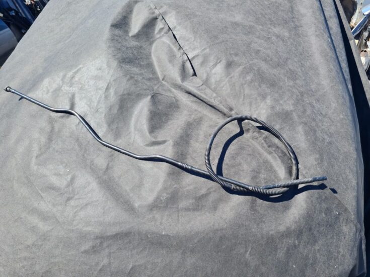 Degvielas tvertnes ventilācijas caurule priekš BMW 530D E61 2006 TOURING TITANSILVER