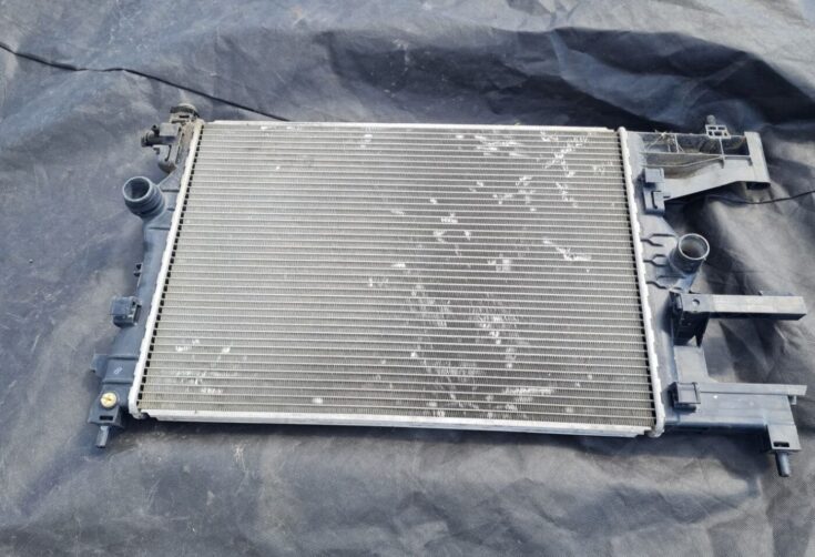 Dzesēšanas radiators priekš OPEL ASTRA J 2011 3