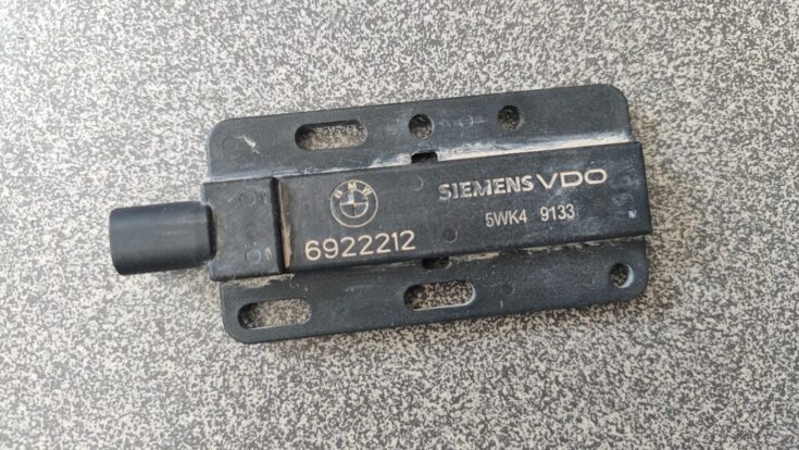 Imobilaizera vadības bloks priekš BMW 525 E60 2006 OLIVE 2