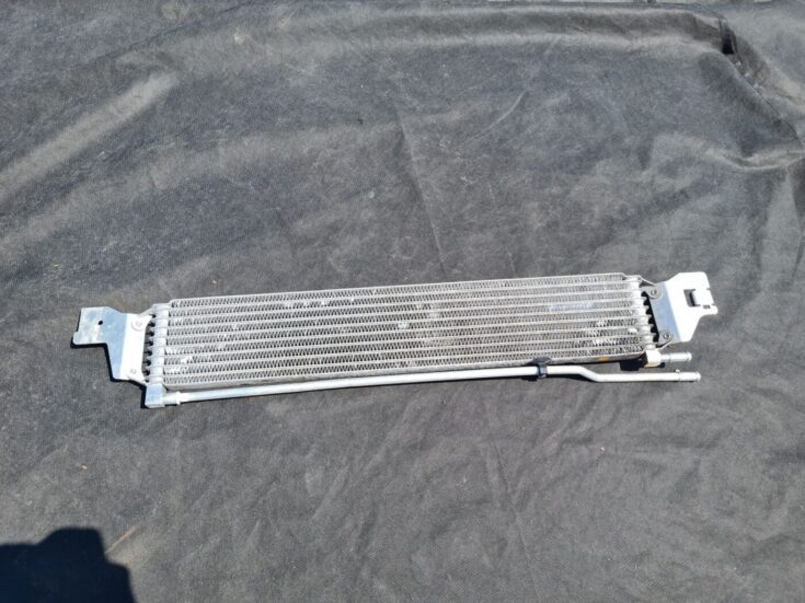 Eļļas radiators priekš OPEL ASTRA J 2012 2