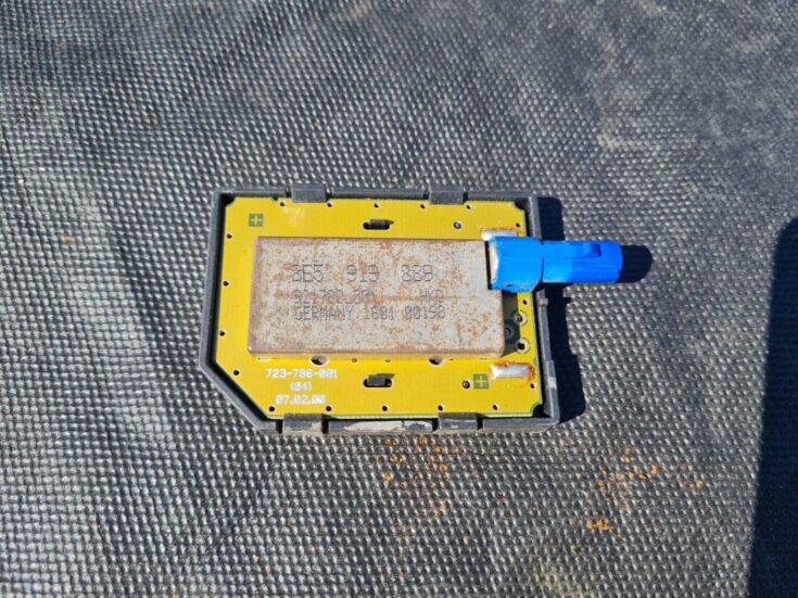Antenas pastiprinātāja bloks priekš AUDI A4 2003