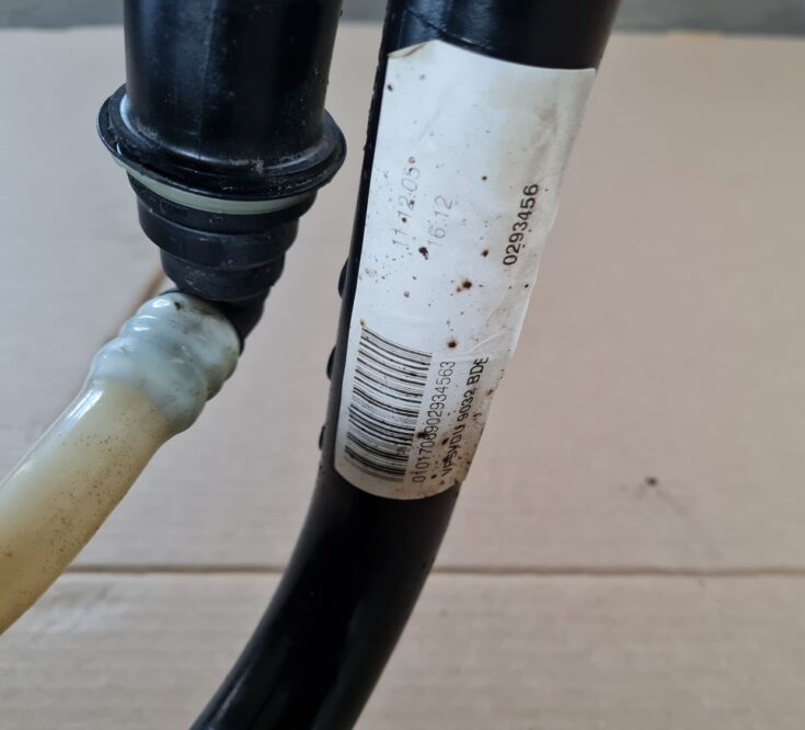 Degvielas tvertne priekš VW PASSAT B6 2006 ANGL. UNIVERSAL