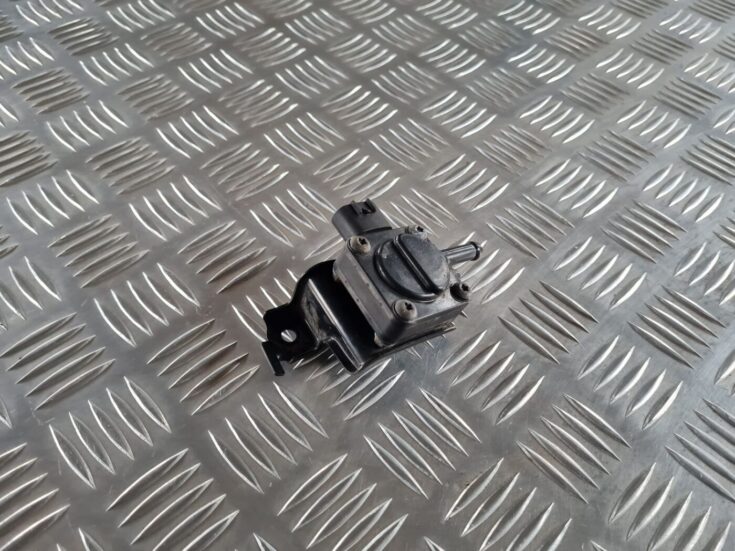 Izplūdes gāzu spiediena sensors priekš TOYOTA AVENSIS 2007