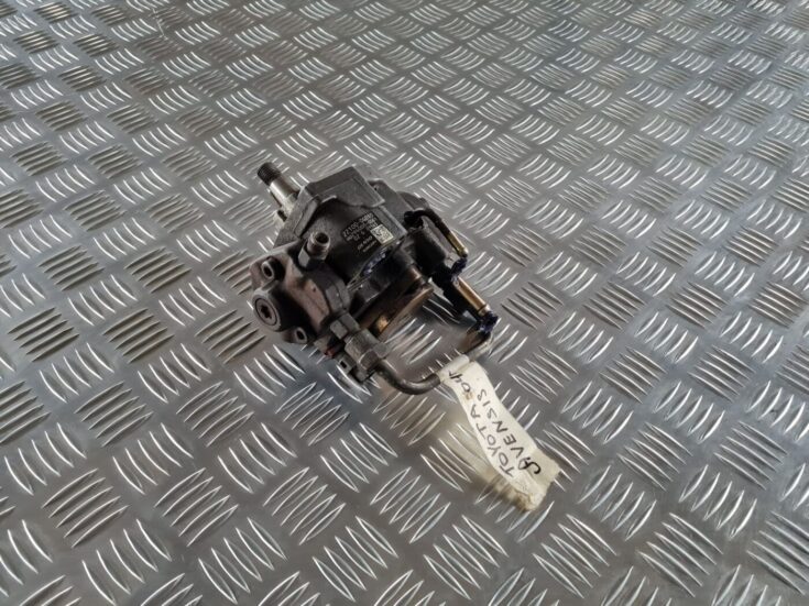 Augstspiediena degvielas sūknis priekš TOYOTA AVENSIS 2004
