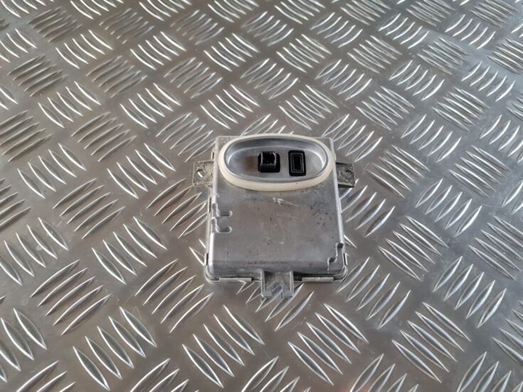 Ksenona vadības bloks priekš VOLVO S80 2007 Black