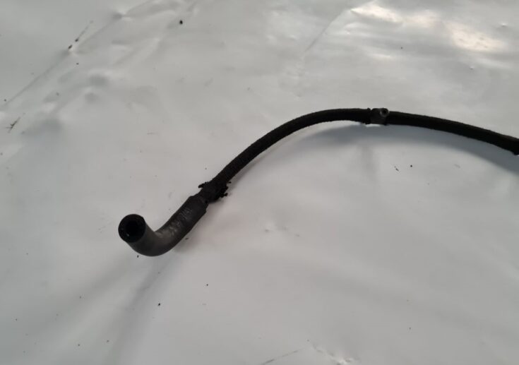 Degvielas atgriešanas caurule priekš VOLVO S80 2007 Black