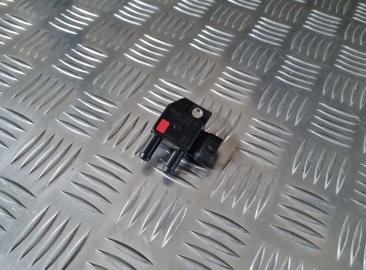 Izplūdes gāzu spiediena sensors priekš TOYOTA AVENSIS 2010