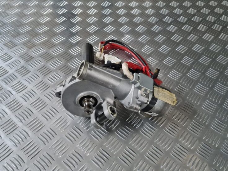 Elektriskais stūres pastiprinātājs priekš TOYOTA AVENSIS 2010