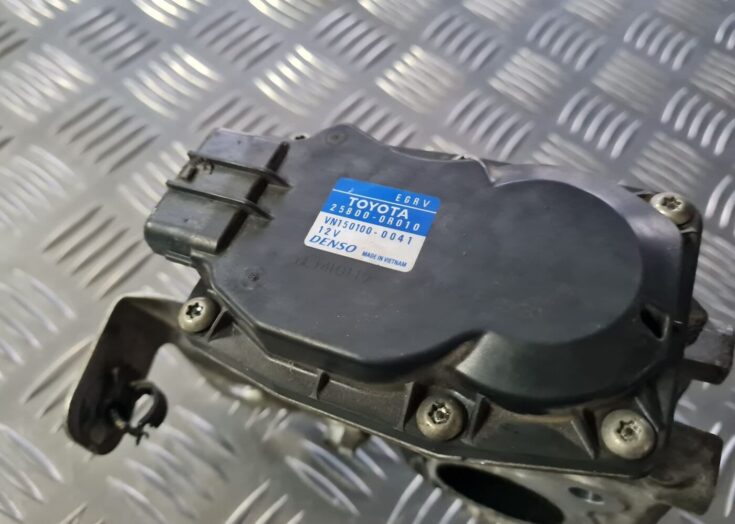 EGR vārsts priekš TOYOTA AVENSIS 2010