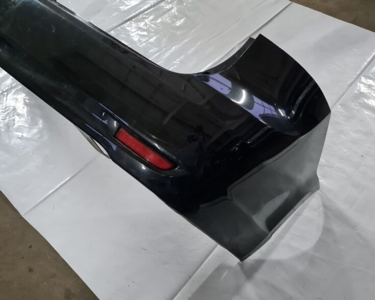 Aizmugures buferis priekš TOYOTA AVENSIS 2010