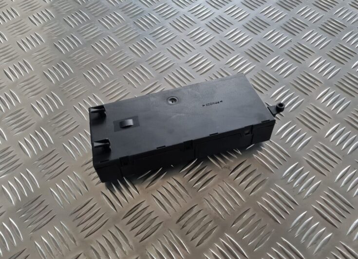 Durvju vadības bloks priekš CITROEN C8 2005