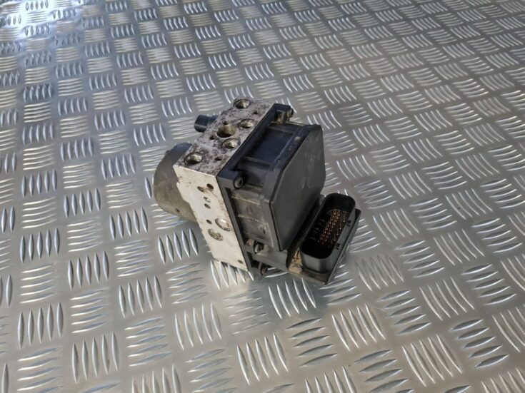 ABS bloks priekš CITROEN C8 2005