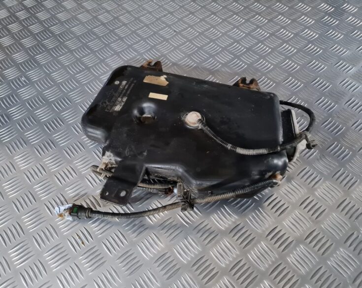 DPF/FAP šķidrās degvielas piedevas rezervuārs priekš CITROEN C8 2005