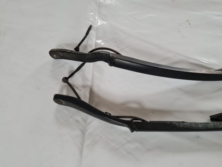 Vējstikla slotu turētājs priekš CITROEN C8 2005