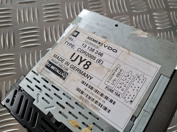 CD/DVD/Navigācijas bloks priekš OPEL VECTRA C 2002