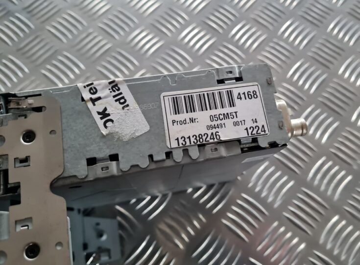 CD/DVD/Navigācijas bloks priekš OPEL VECTRA C 2002