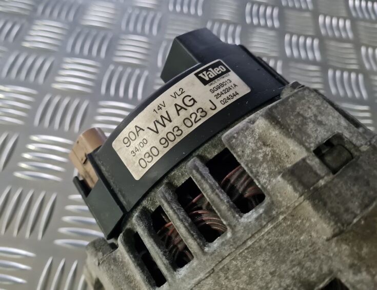 Ģenerators priekš VW GOLF IV 1999