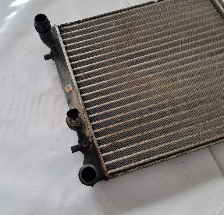 Dzesēšanas radiators priekš ŠKODA FABIA 2003
