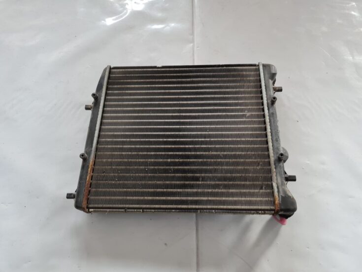 Dzesēšanas radiators priekš ŠKODA FABIA 2003